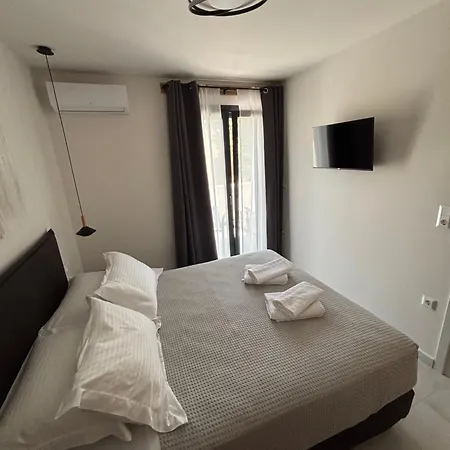 Apartment Domuselysia Ii Naxos City